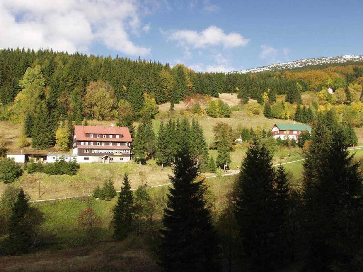 Hotel Flora Dolni Misecky Vítkovice Esterno foto